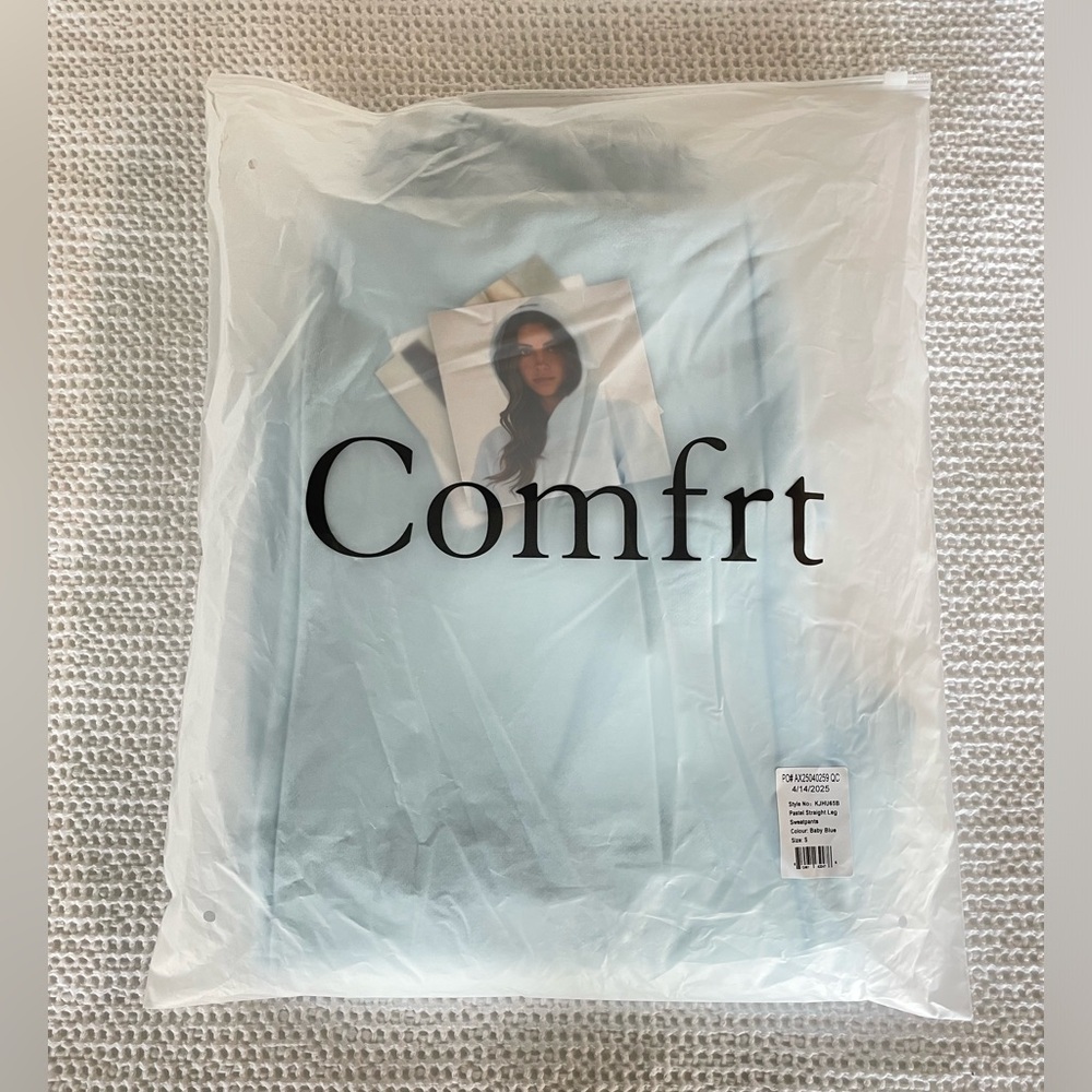 Comfrt Baby Blue Pastel Straight Leg Sweatpants - S - Picture 7 of 10